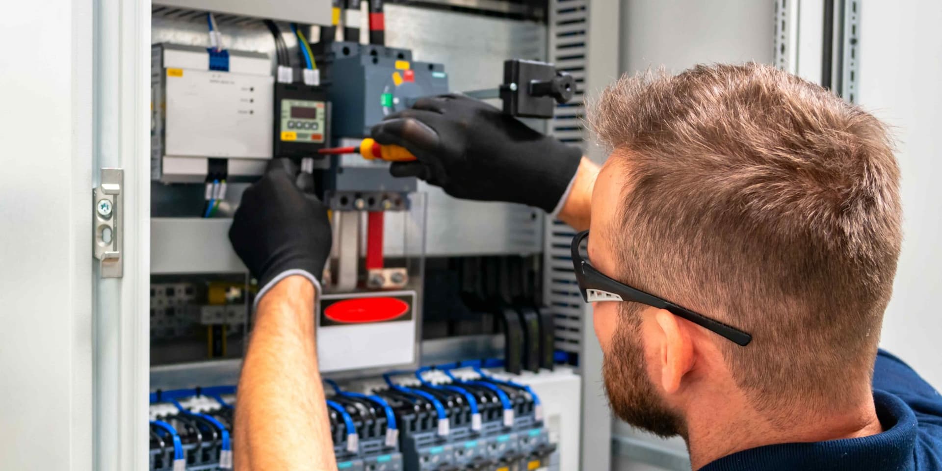 E-Service Check GmbH wächst – Deine Chance mit unseren Stellenangeboten!