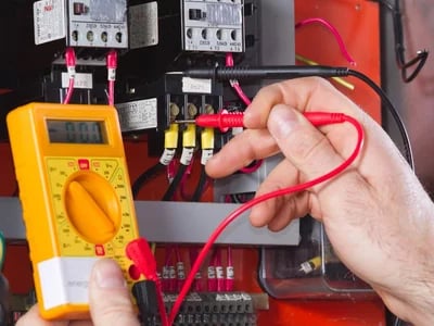 Prüfung ortsfester elektrischer Anlagen als Teil der betrieblichen Sicherheitsstrategie