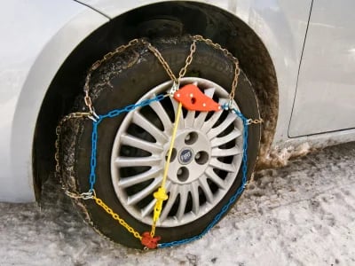 Schneeketten für SUV und Geländewagen: Die wichtigsten Tipps zur Auswahl